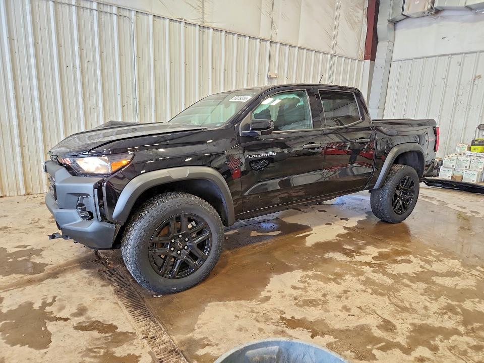2024 CHEVROLET COLORADO TRAIL BOSS - 1