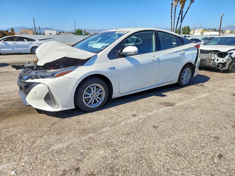 2020 TOYOTA PRIUS PRIME LE - 1