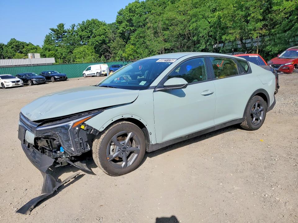 2026 KIA K4 LXS - 1