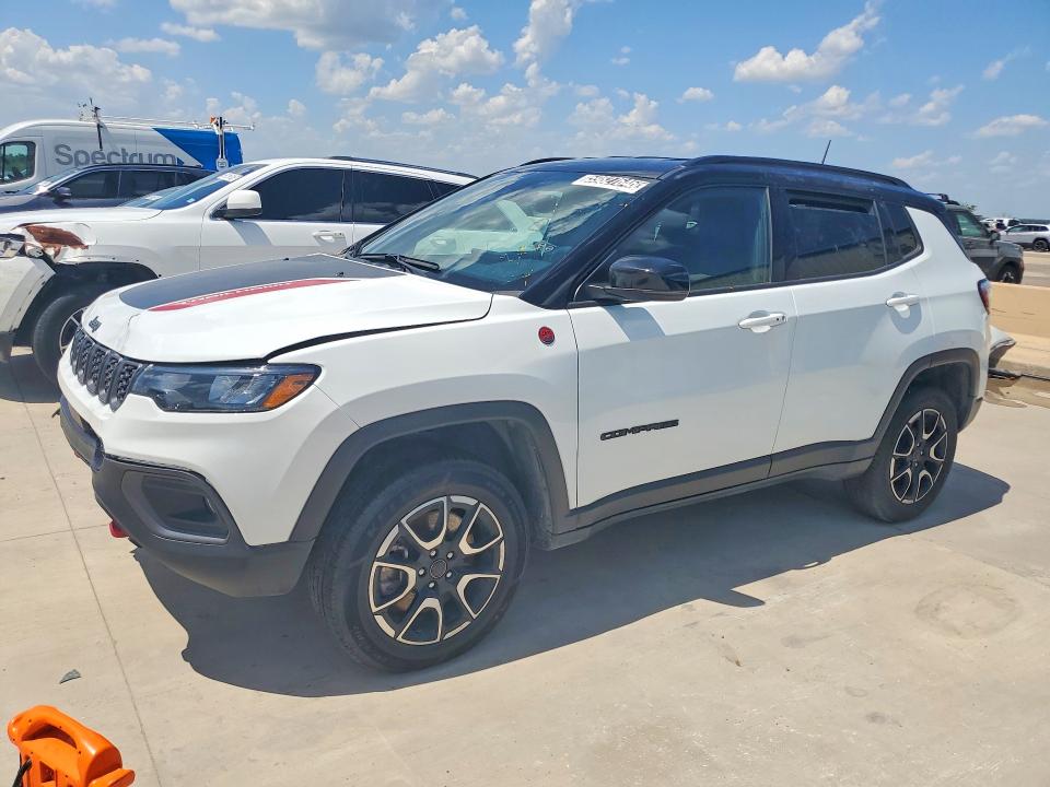 2025 JEEP COMPASS TRAILHAWK - 1