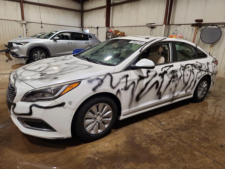 2017 HYUNDAI SONATA HYBRID SE - 1