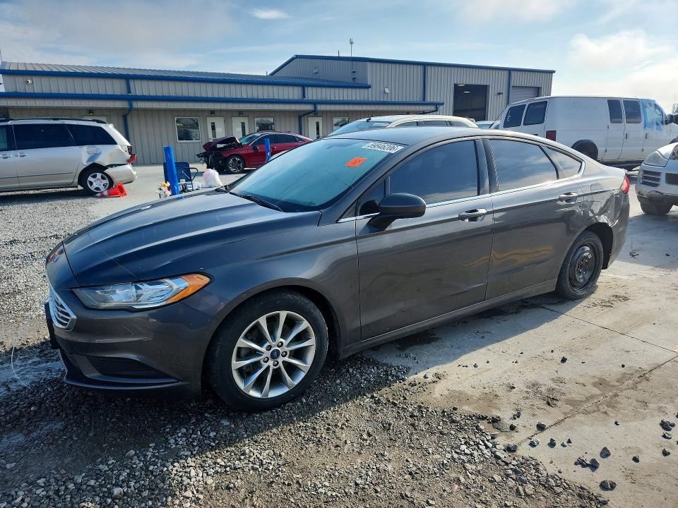 2017 FORD FUSION SE - 1