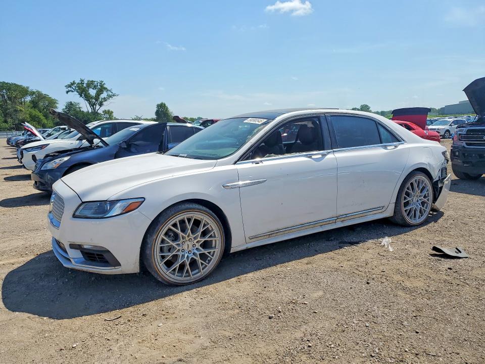 2017 LINCOLN CONTINENTAL RESERVE - 1