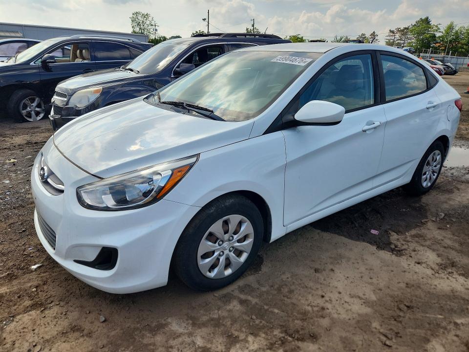 2017 HYUNDAI ACCENT SE - 1