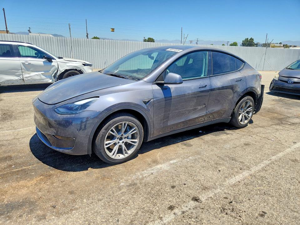 2023 TESLA MODEL Y - 1