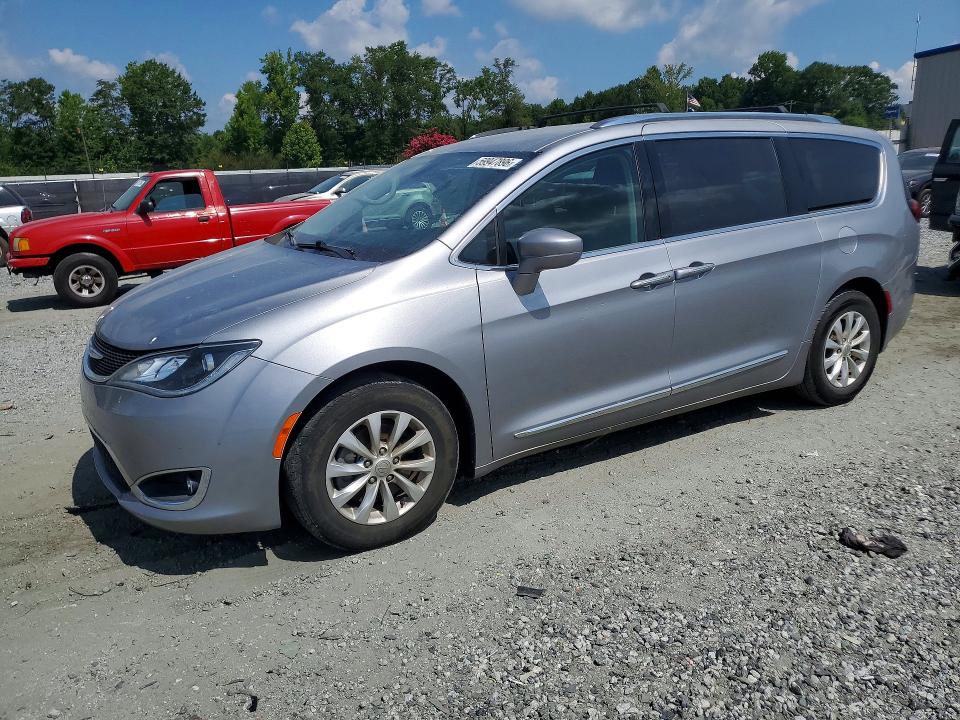 2018 CHRYSLER PACIFICA TOURING L - 1