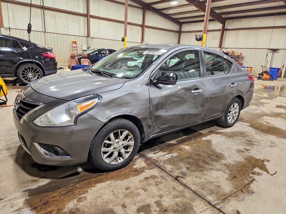 2018 NISSAN VERSA SV - 1