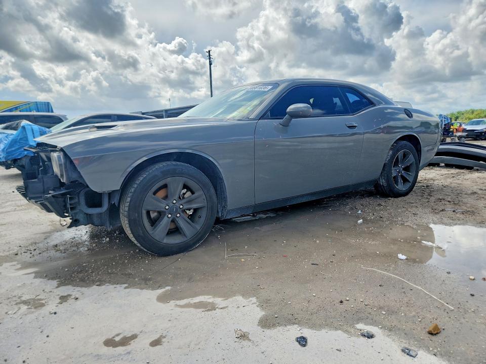 2017 DODGE CHALLENGER SXT - 1