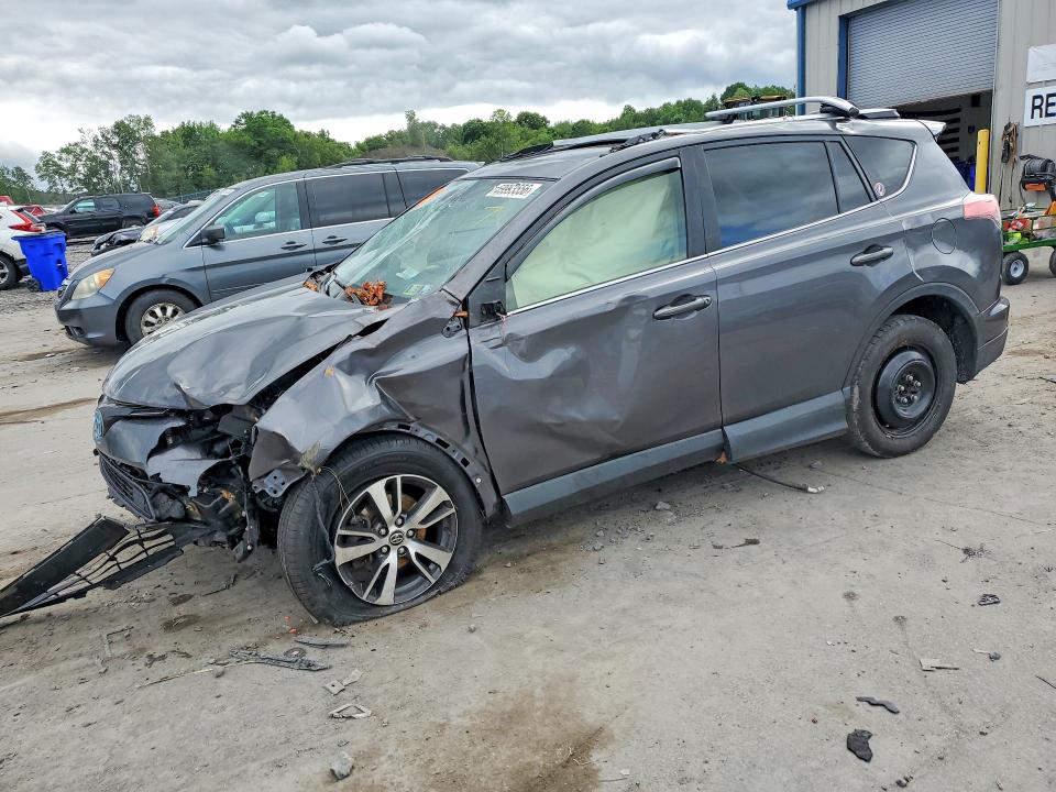 2018 TOYOTA RAV4 XLE - 1