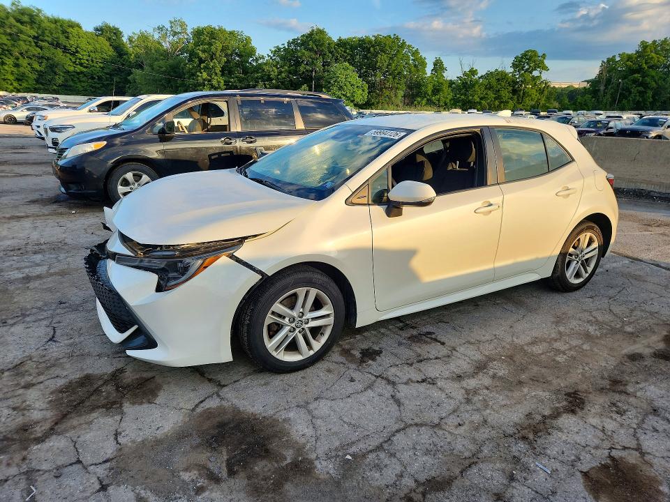 2019 TOYOTA COROLLA HATCHBACK SE - 1