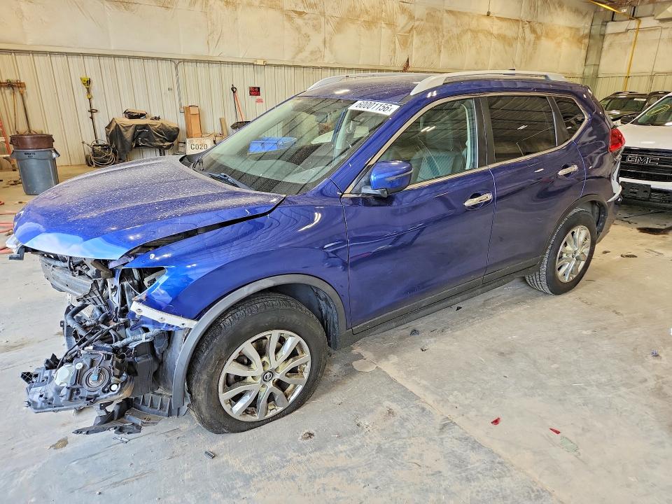 2017 NISSAN ROGUE SV - 1