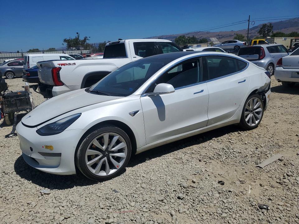 2020 TESLA MODEL 3 - 1