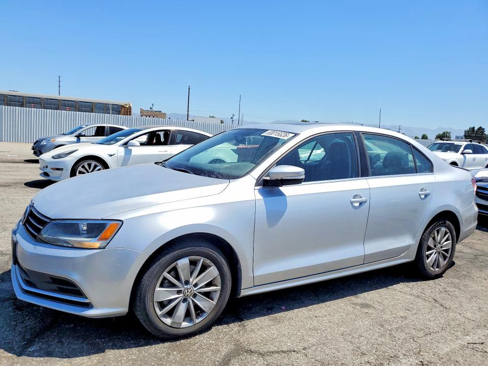2016 VOLKSWAGEN JETTA SE - 1