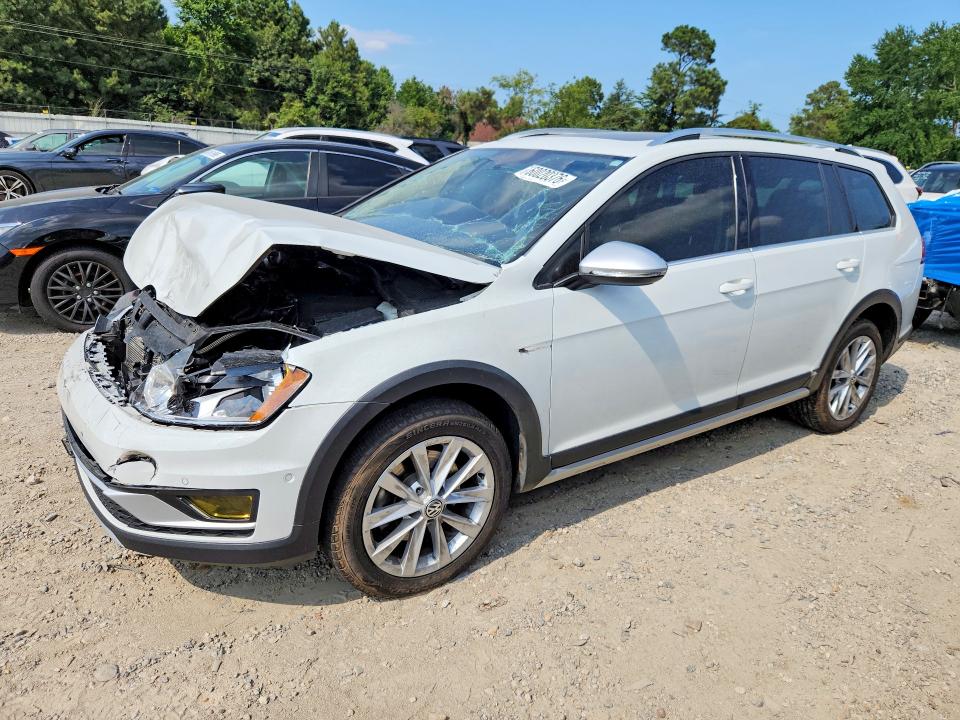 2017 VOLKSWAGEN GOLF ALLTRACK S - 1