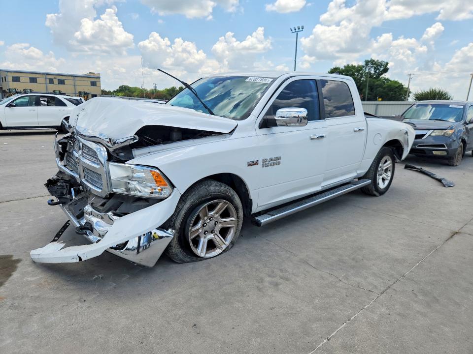 2017 RAM 1500 SLT - 1