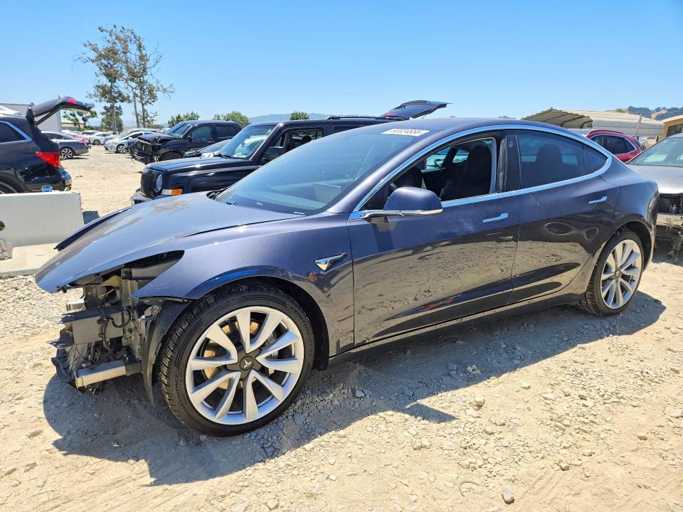 2018 TESLA MODEL 3 - 1