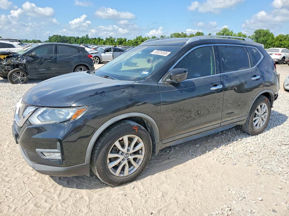 2017 NISSAN ROGUE SV - 1