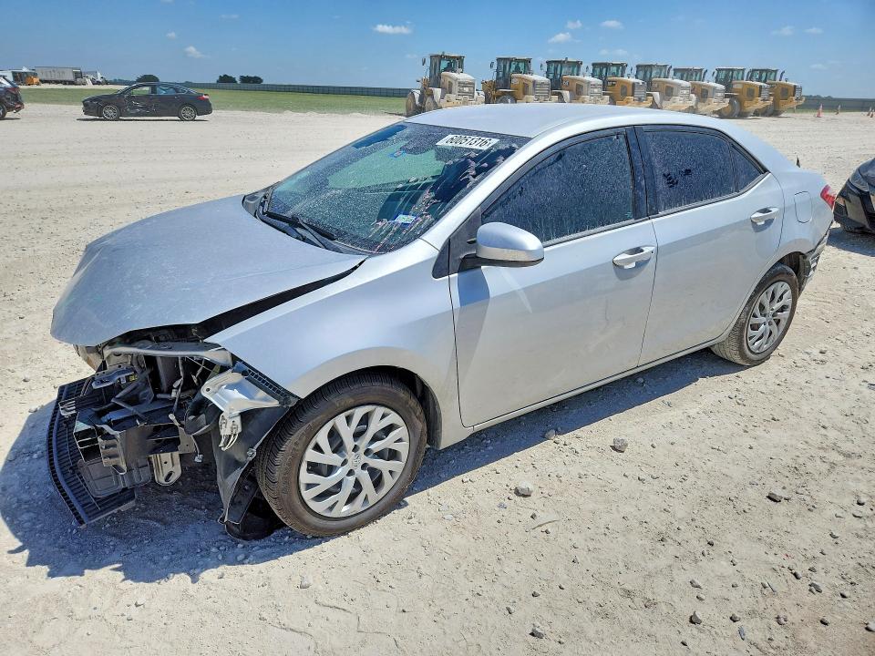 2017 TOYOTA COROLLA LE - 1