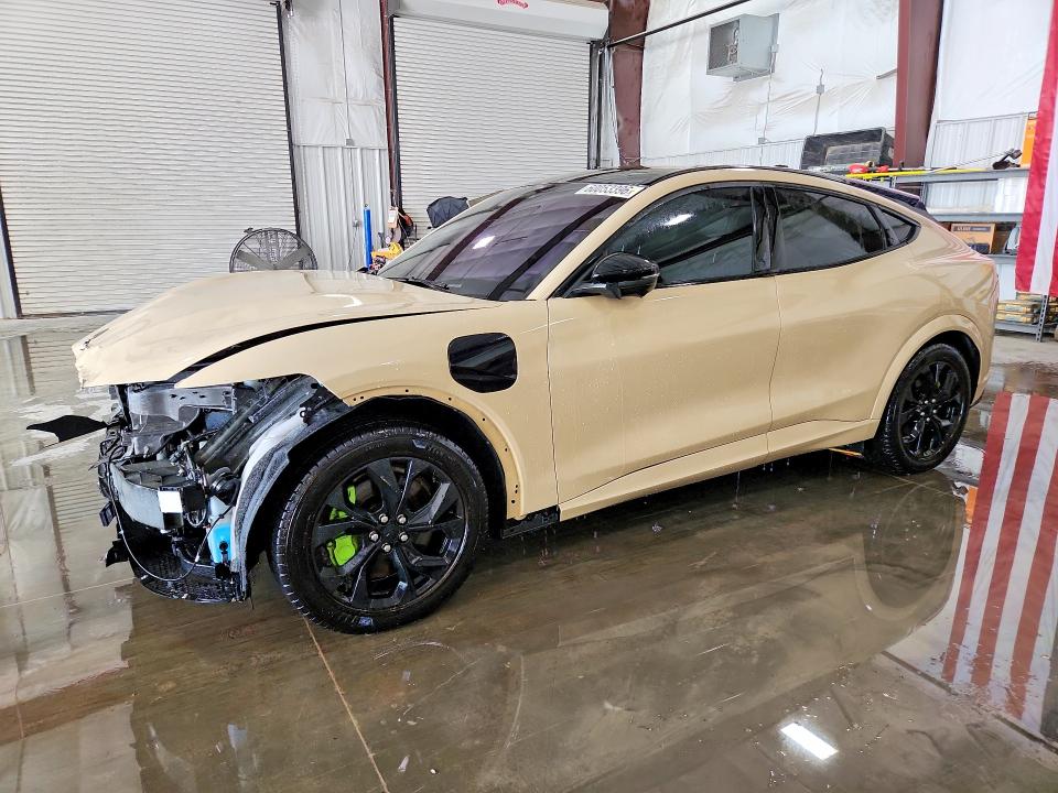 2021 FORD MUSTANG MACH-E PREMIUM - 1
