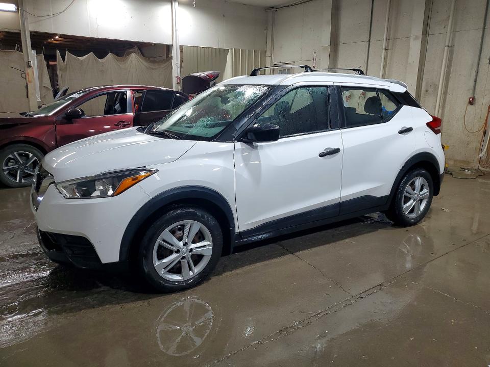 2019 NISSAN KICKS S - 1