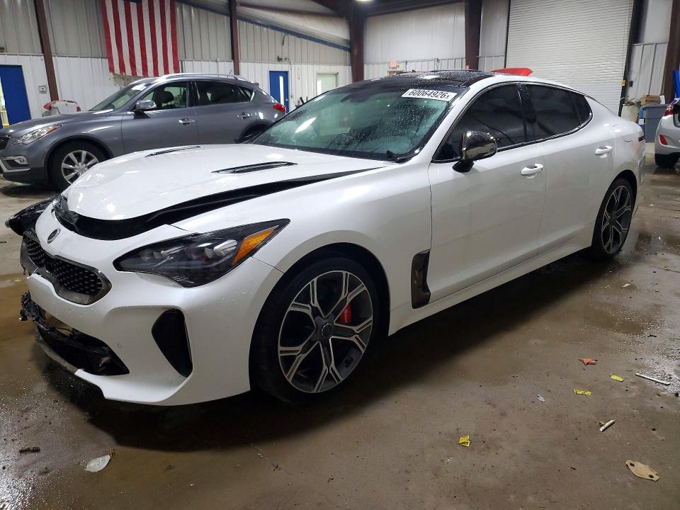 2020 KIA STINGER GT2 - 1