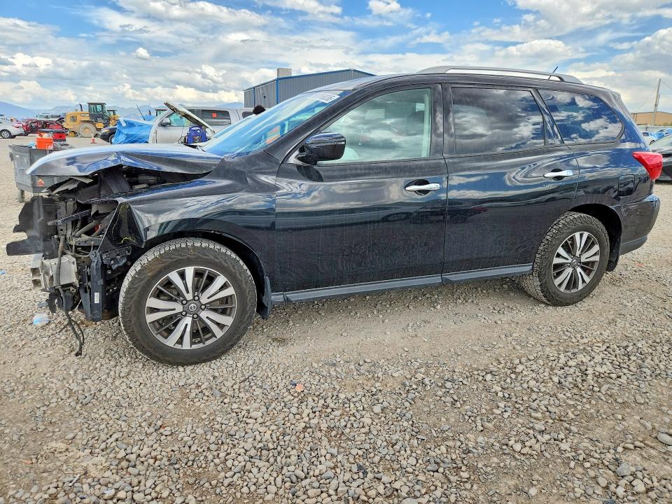 2017 NISSAN PATHFINDER S - 1