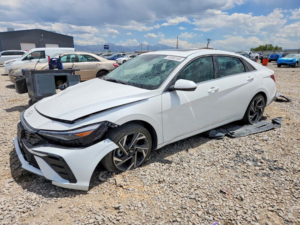 2025 HYUNDAI ELANTRA SEL - 1