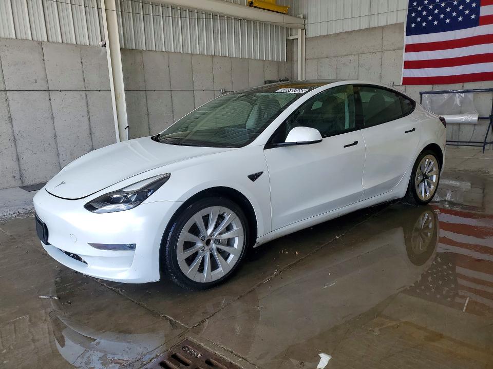 2023 TESLA MODEL 3 - 1