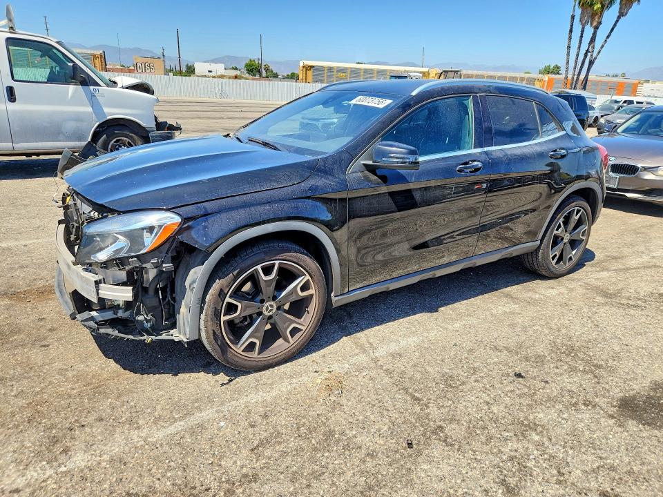 2019 MERCEDES-BENZ GLA 250 - 1