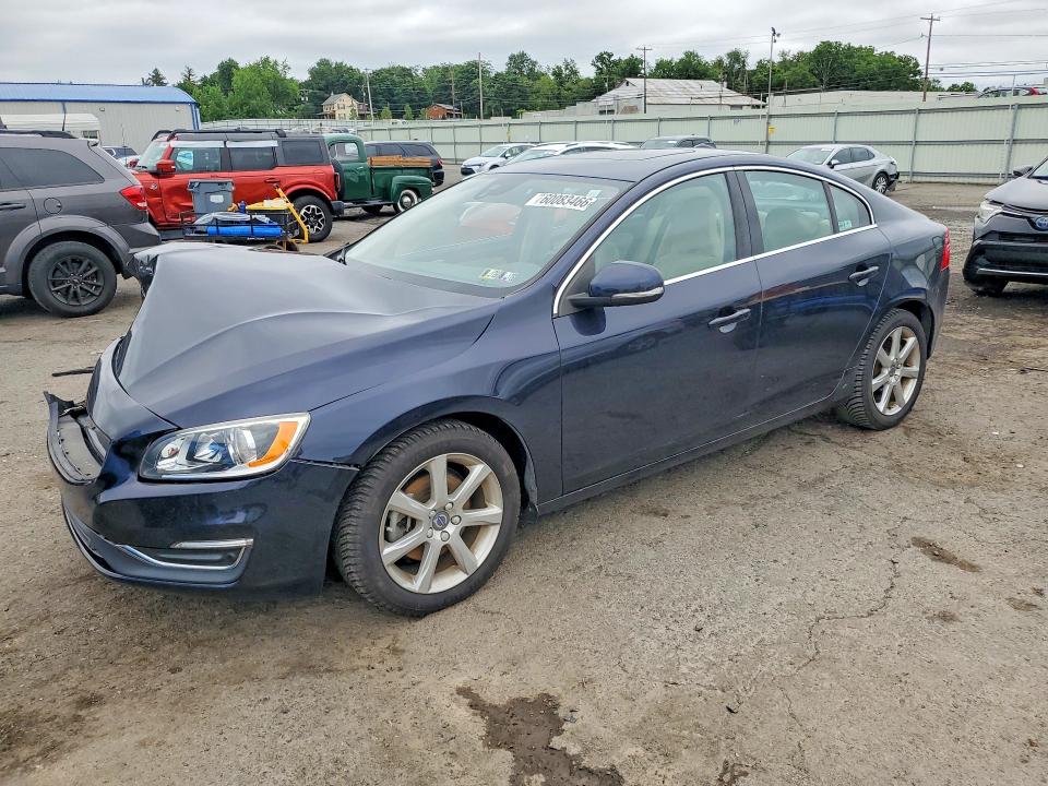 2016 VOLVO S60 PREMIER - 1