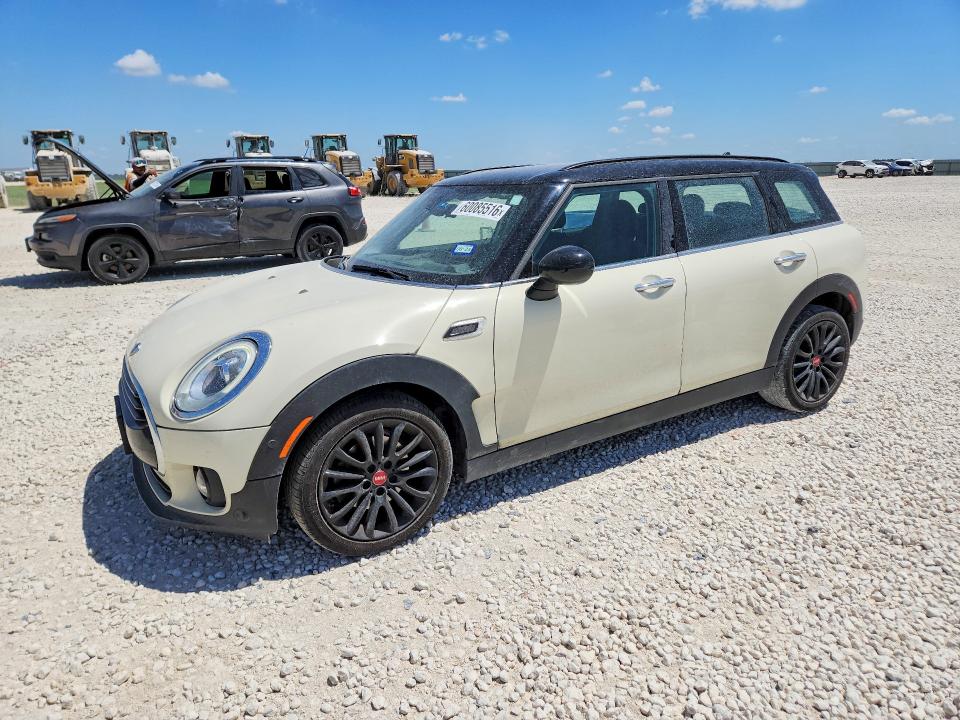 2018 MINI COOPER CLUBMAN - 1