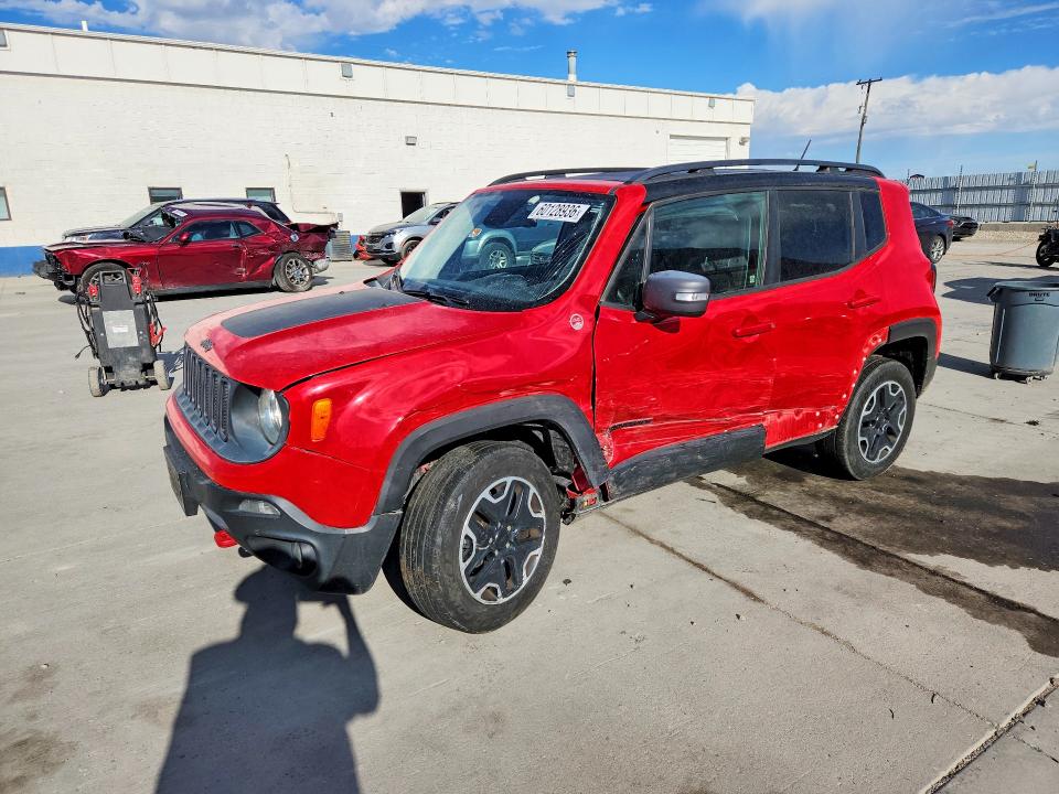 2016 JEEP RENEGADE TRAILHAWK - 1