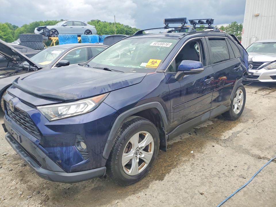 2019 TOYOTA RAV4 XLE - 1