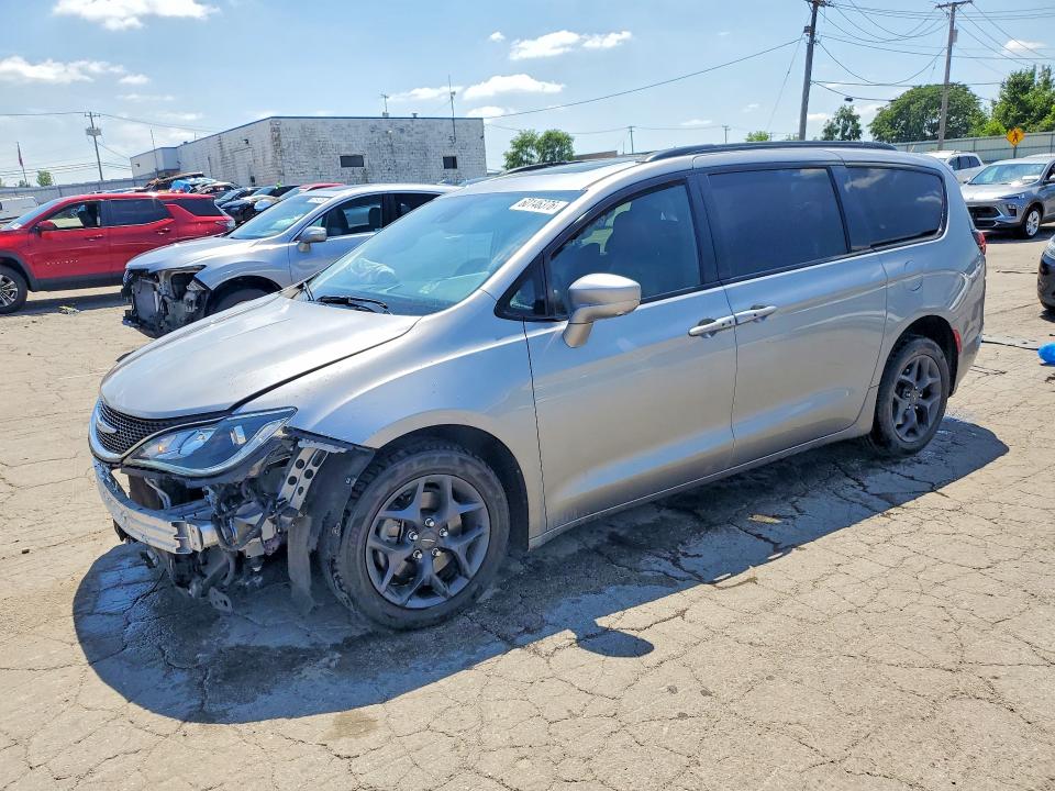 2020 CHRYSLER PACIFICA TOURING L PLUS - 1