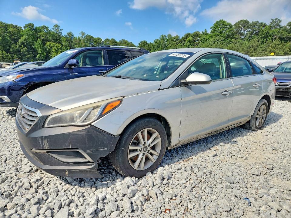 2017 HYUNDAI SONATA SE - 1
