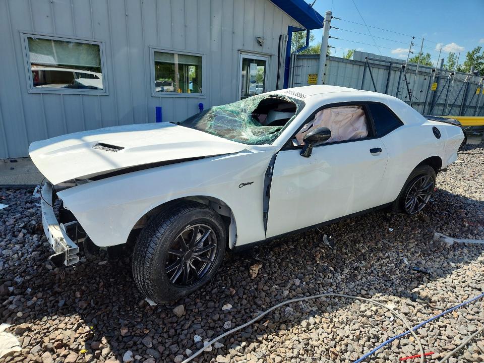 2016 DODGE CHALLENGER SXT - 1