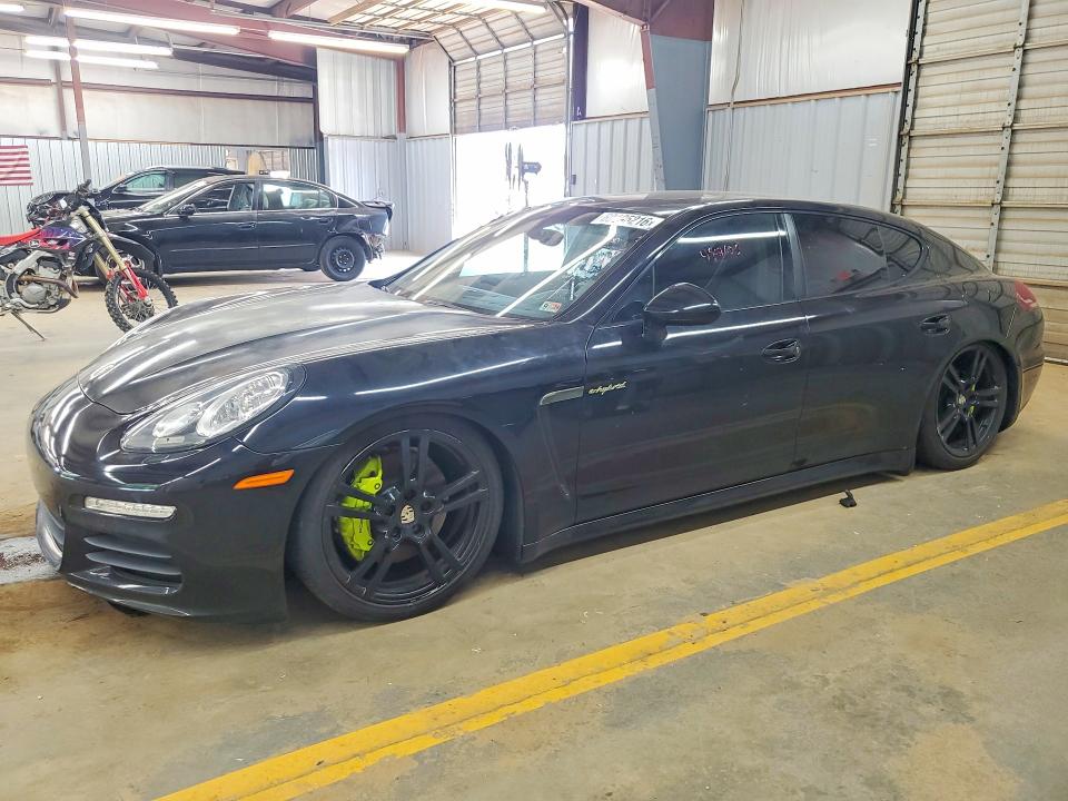 2016 PORSCHE PANAMERA SE HYBRID - 1