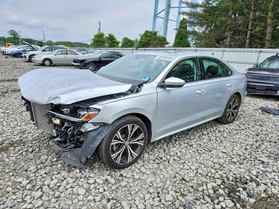 2020 VOLKSWAGEN PASSAT SEL - 1