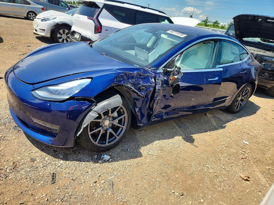 2018 TESLA MODEL 3 - 1