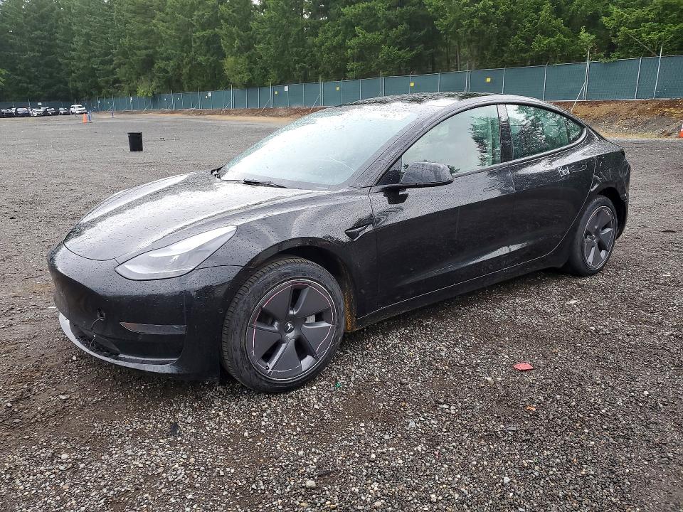 2022 TESLA MODEL 3 - 1