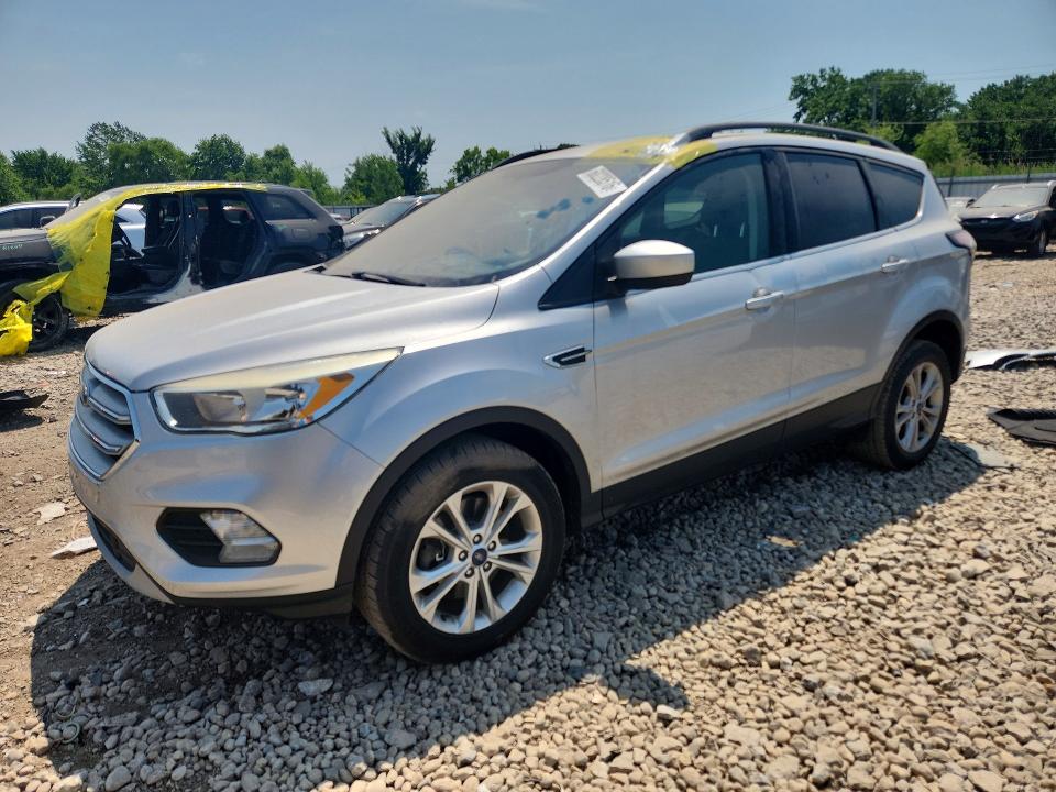 2018 FORD ESCAPE SE - 1