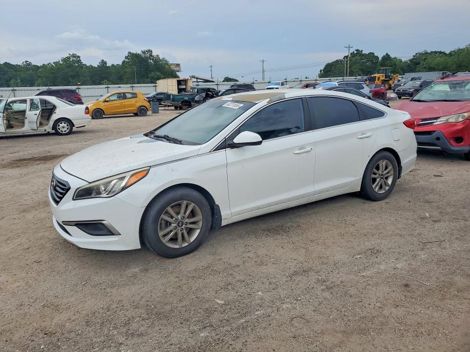 2016 HYUNDAI SONATA SE - 1