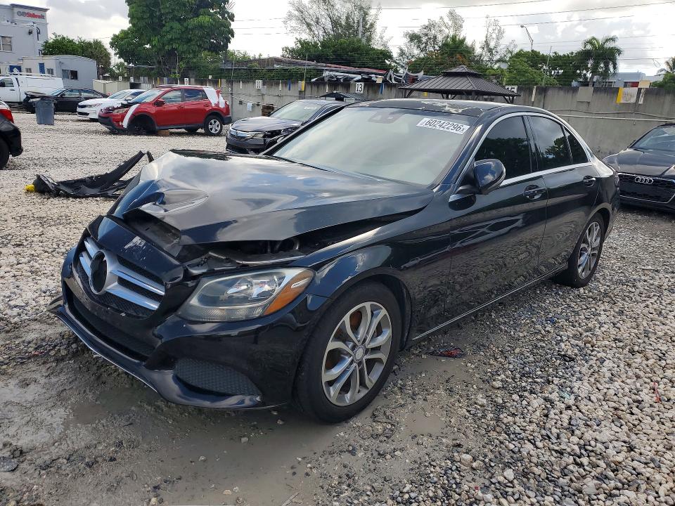 2017 MERCEDES-BENZ C 300 - 1