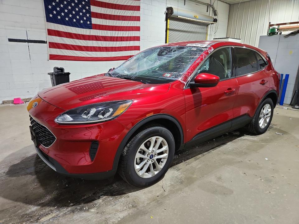2020 FORD ESCAPE SE - 1