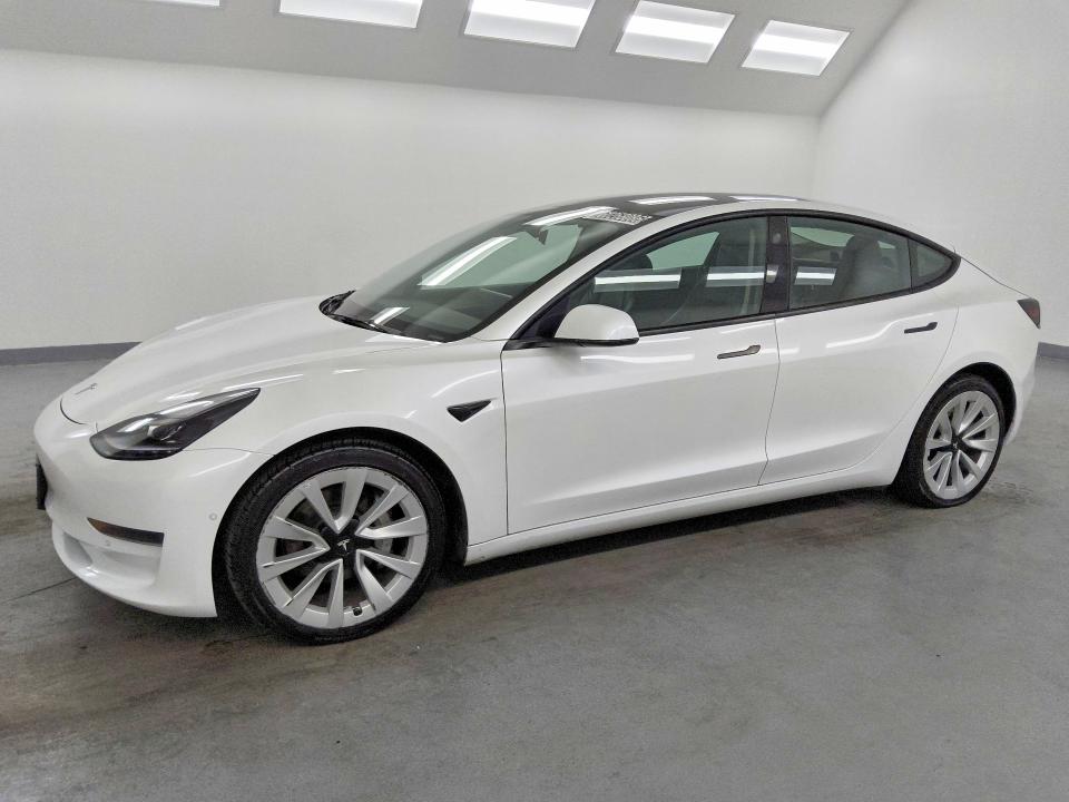 2022 TESLA MODEL 3 - 1