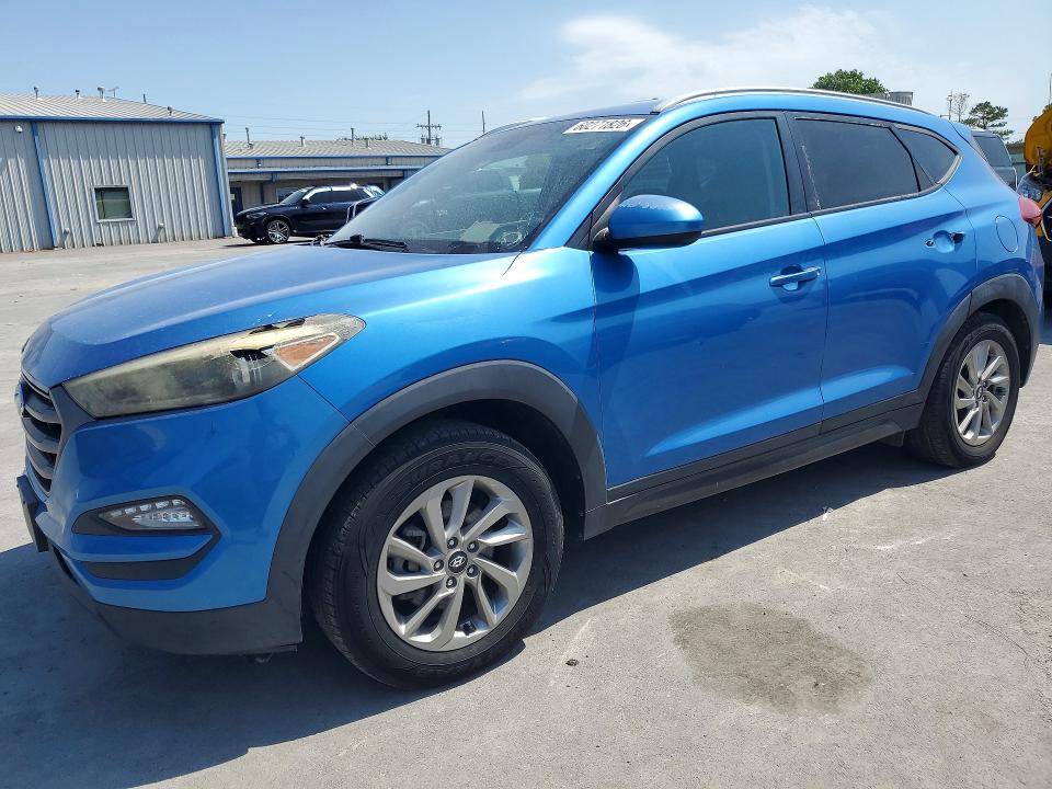 2016 HYUNDAI TUCSON SE - 1
