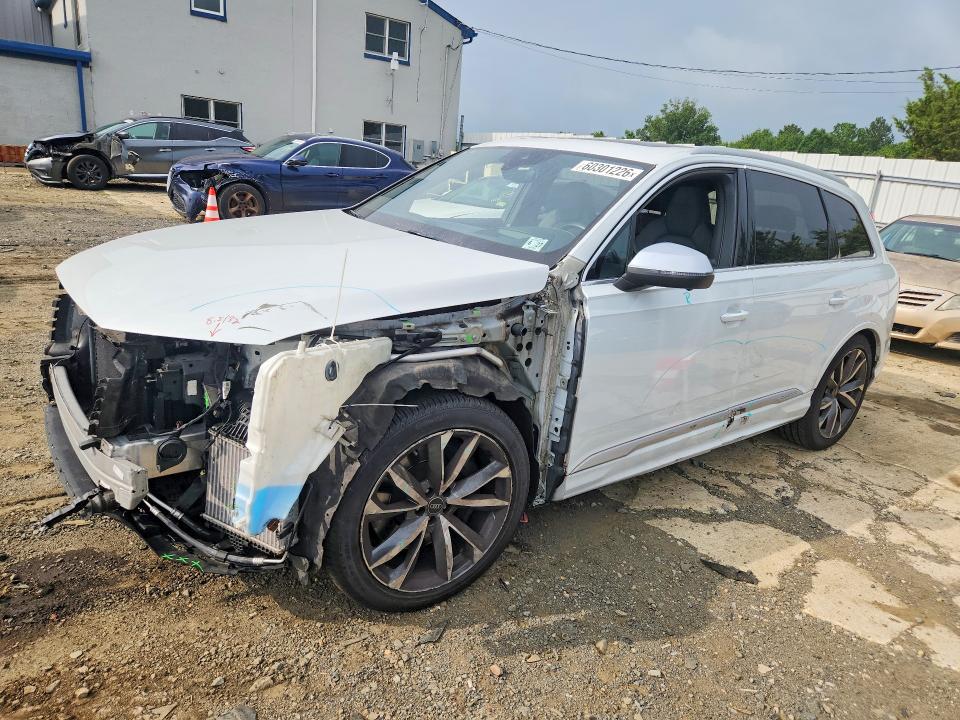 2022 AUDI SQ7 PRESTIGE - 1