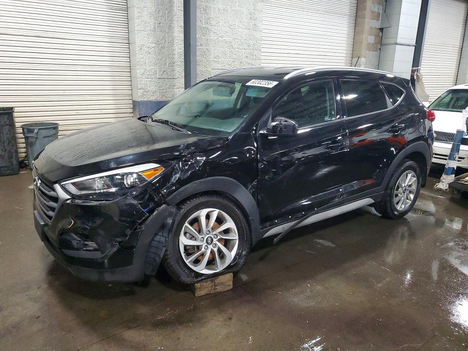 2017 HYUNDAI TUCSON SE - 1