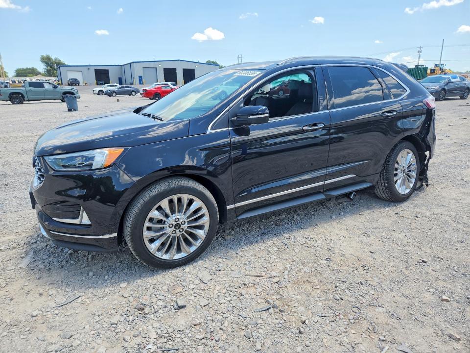2022 FORD EDGE TITANIUM - 1