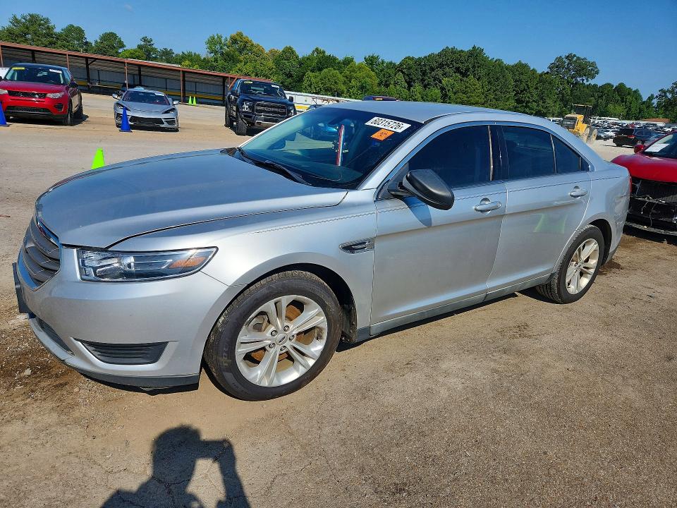 2019 FORD TAURUS SE - 1